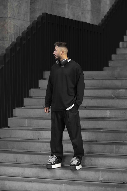 Black Island Sweatshirt 1663 (1)