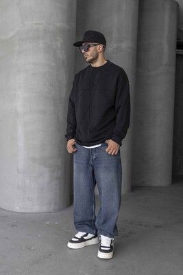 Black Sweatshirt 1645 - Thumbnail (3)