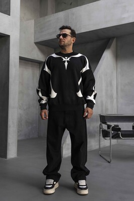 Black Island - Black & White Abstract Knit Sweater 1002