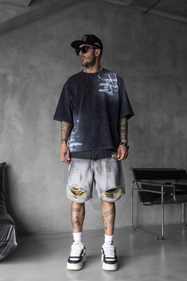 Black Island - Colorful Dog Print Oversized Black T-Shirt 1859