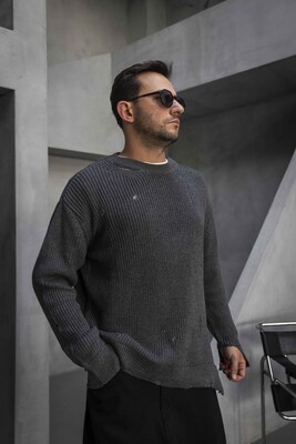 Black Island - Distressed Knit Sweater Antra 1005 (1)