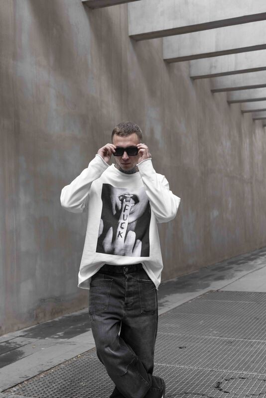 Fuck Printed White Sweatshirt 1316 (4)