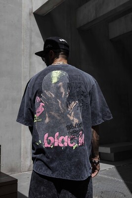 Graffiti Print Oversized Washed Black T-Shirt 1860 - Thumbnail (2)