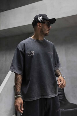Oversize Printed Black T-shirt 1945 - Thumbnail (3)