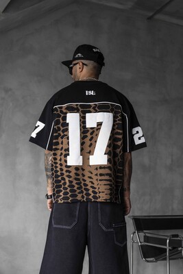 Black Island - Oversized Snake Print Jersey Black T-shirt 1872 (1)