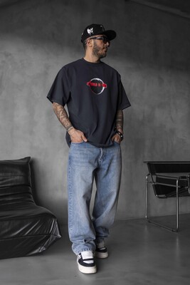 THE WORLD IS YOURS PRINTED T-SHIRT BLACK 1833 - Thumbnail (3)