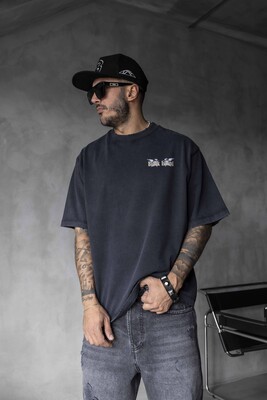Black Island - Vintage Angel Print Oversized Black T-Shirt 1862 (1)