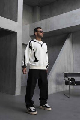 White & Black Abstract Knit Sweater 1002 - Thumbnail (2)